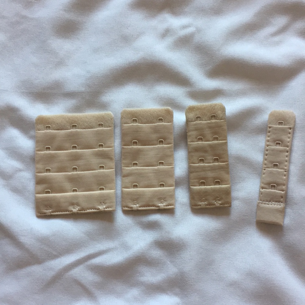 Bra extenders